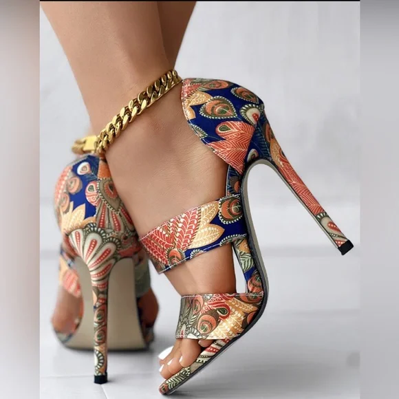 Peacock Feather Print Double Band Stiletto Heels By ChickMe Size US6 EU37